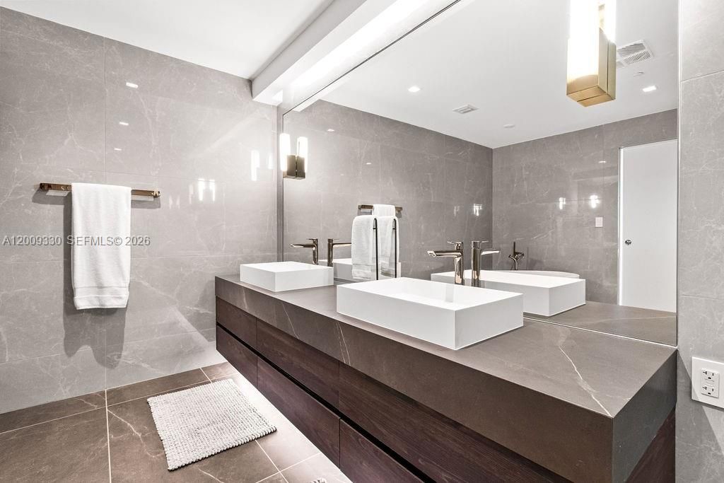 1116 N Ocean Blvd , Unit 1205, Pompano Beach, FL 33062 Photo