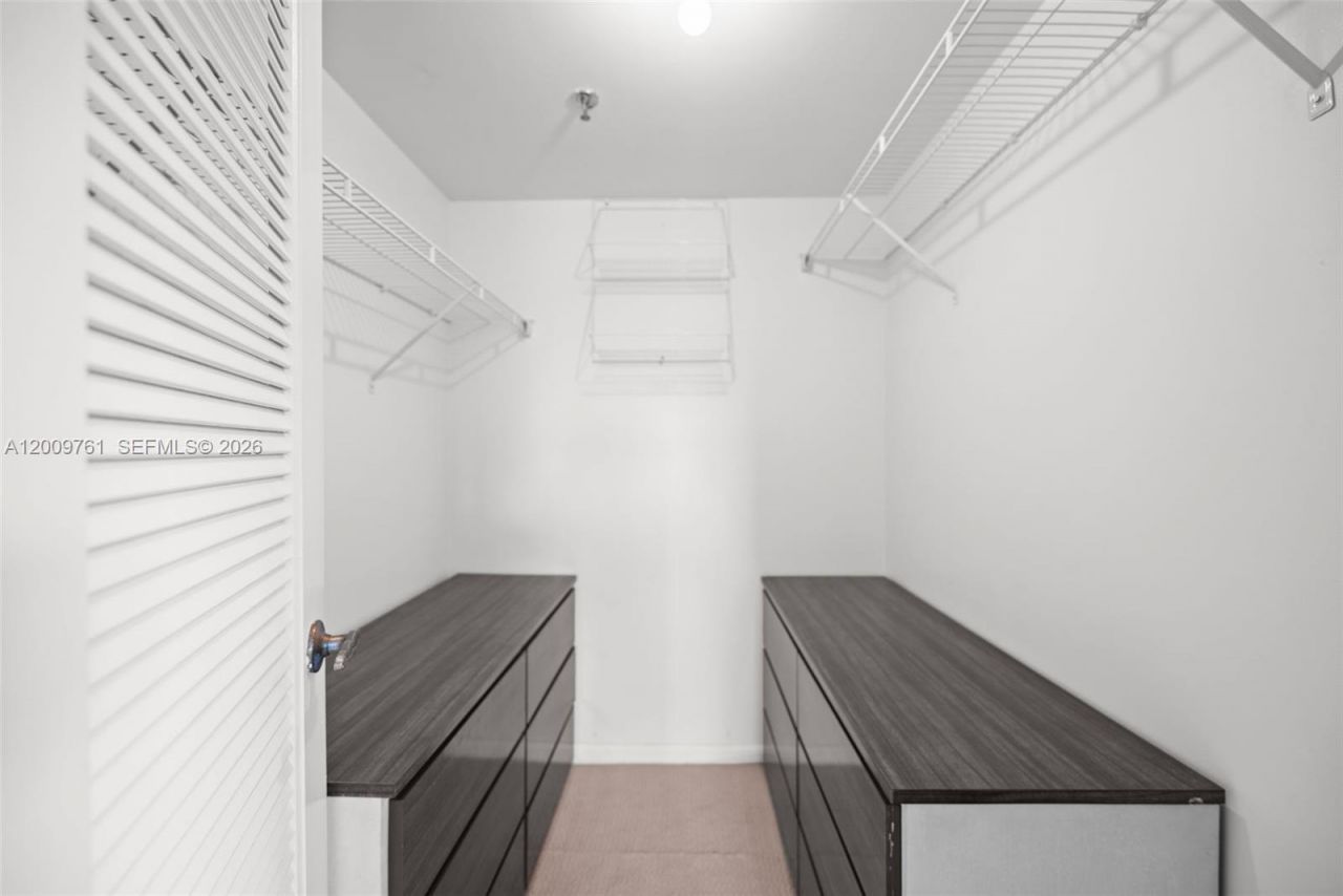 3300 W Rolling Hills Cir , Unit 510, Davie, FL 33328 Photo