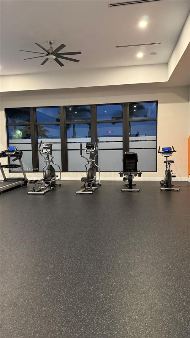 20964 NE 8th Ave, Unit 20964, Miami, FL 33179 Photo