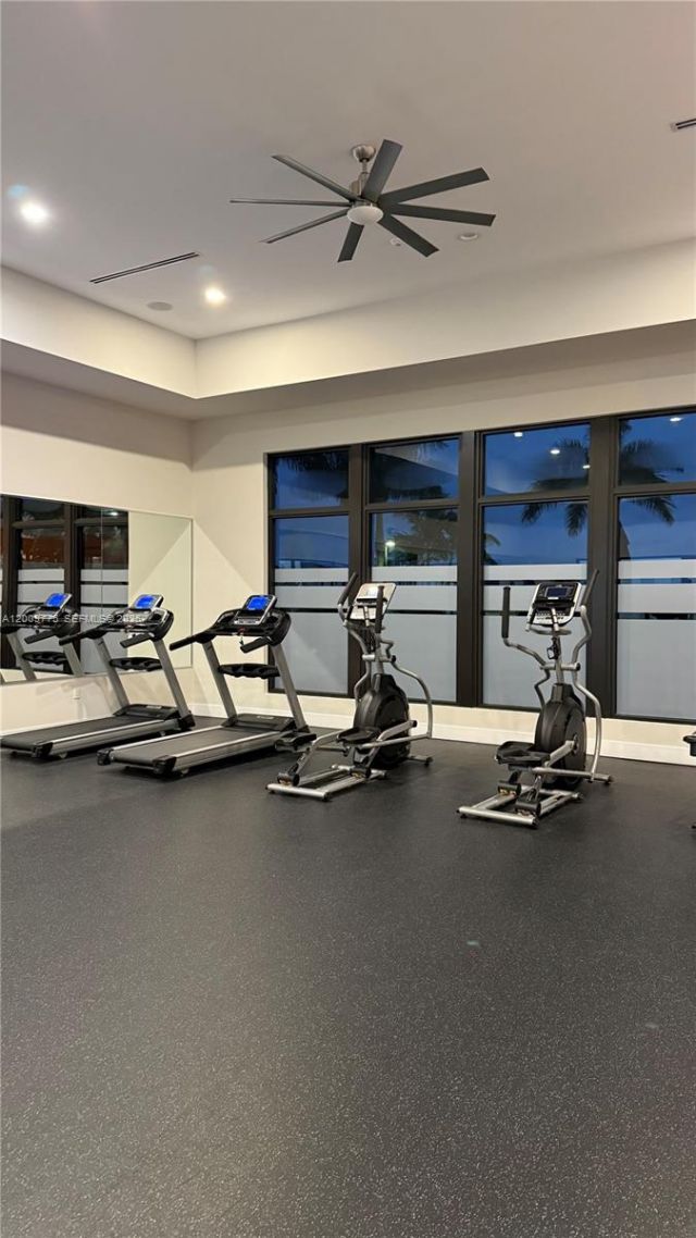 20964 NE 8th Ave, Unit 20964, Miami, FL 33179 Photo