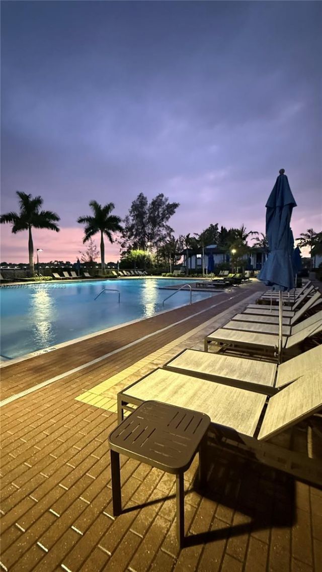 20964 NE 8th Ave, Unit 20964, Miami, FL 33179 Photo