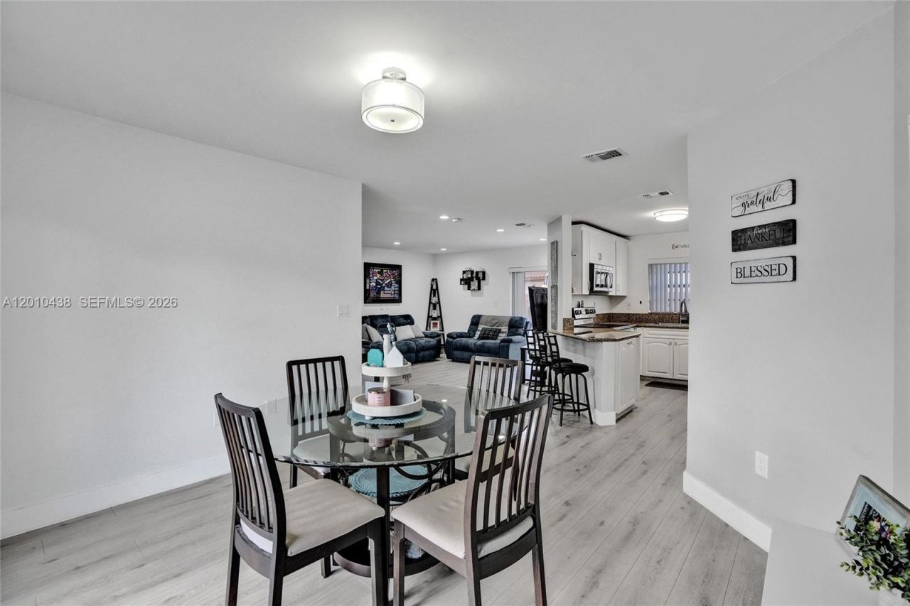 13501 SW 62nd St, Unit 101, Miami, FL 33183 Photo