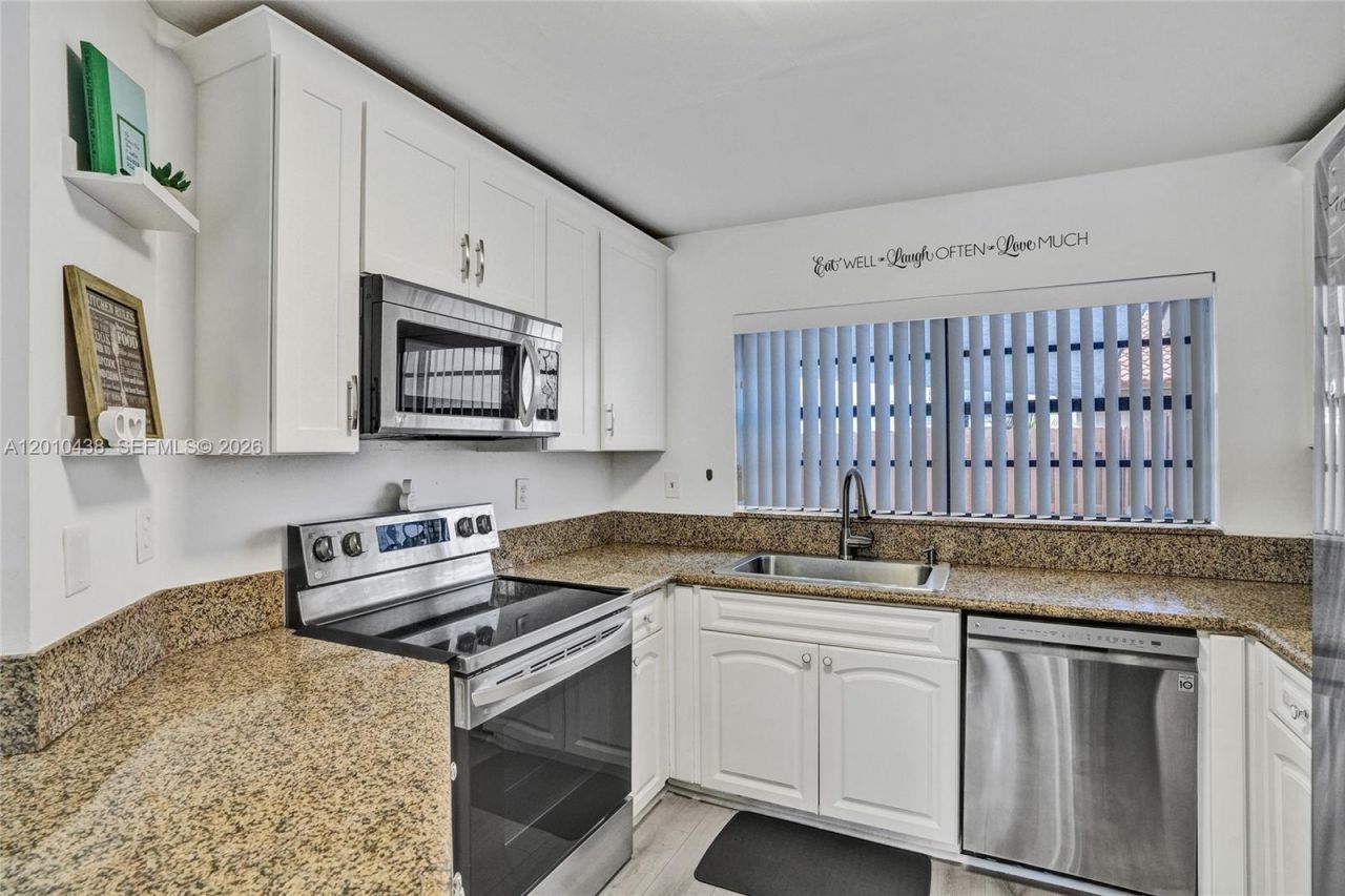 13501 SW 62nd St, Unit 101, Miami, FL 33183 Photo