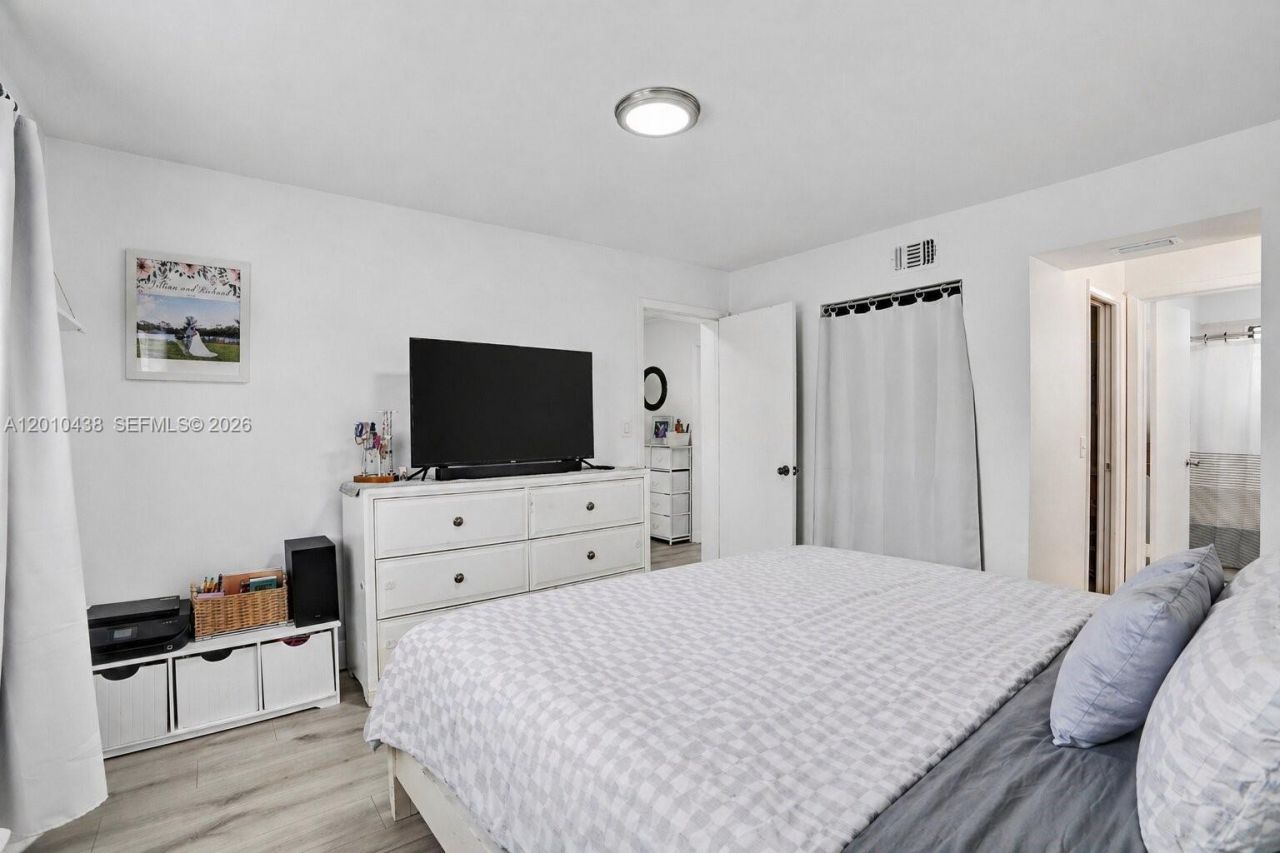 13501 SW 62nd St, Unit 101, Miami, FL 33183 Photo