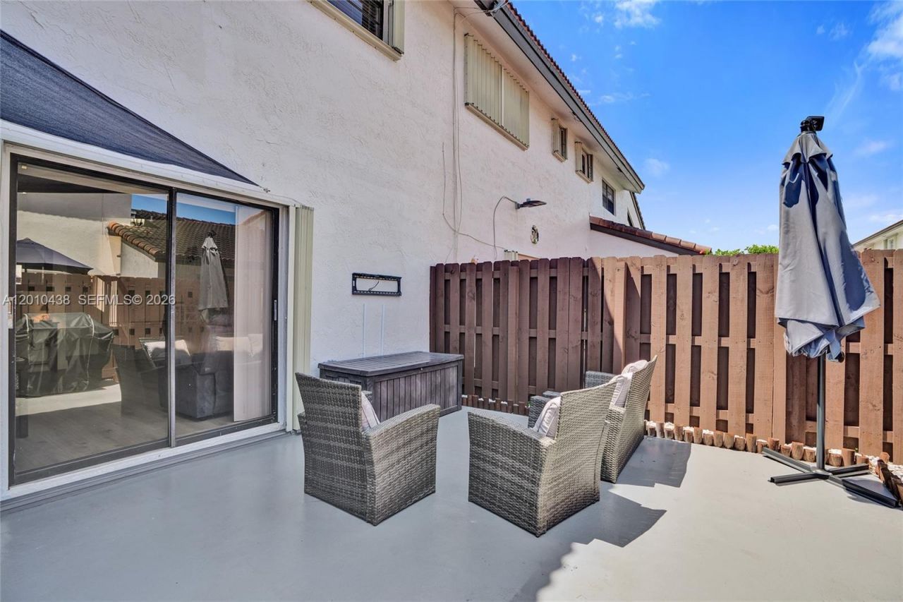 13501 SW 62nd St, Unit 101, Miami, FL 33183 Photo