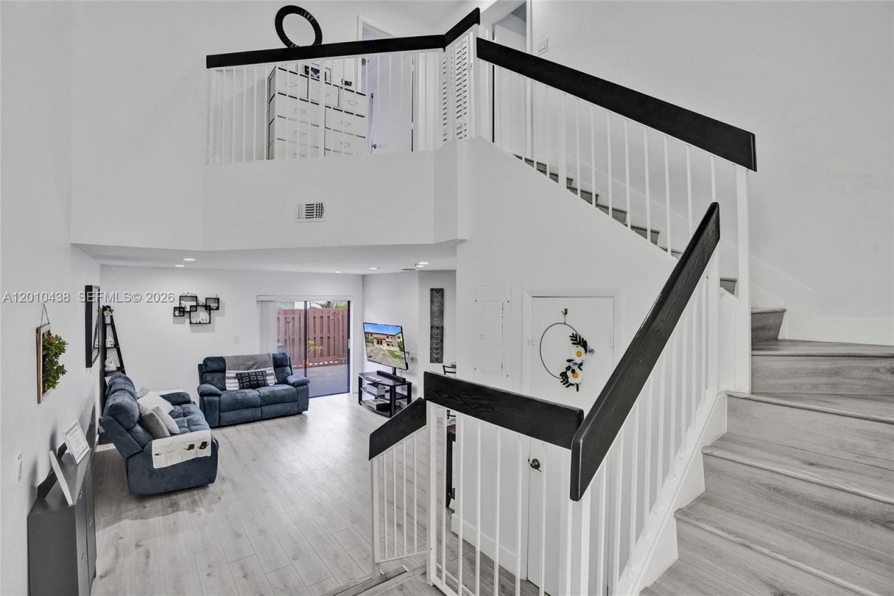 13501 SW 62nd St, Unit 101, Miami, FL 33183 Photo