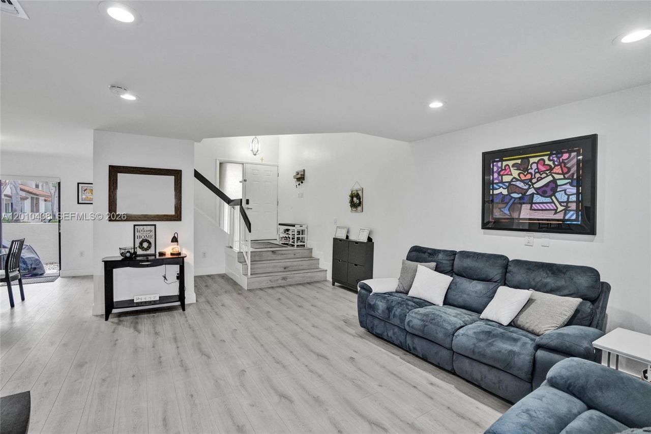 13501 SW 62nd St, Unit 101, Miami, FL 33183 Photo