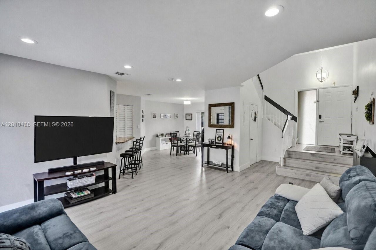13501 SW 62nd St, Unit 101, Miami, FL 33183 Photo