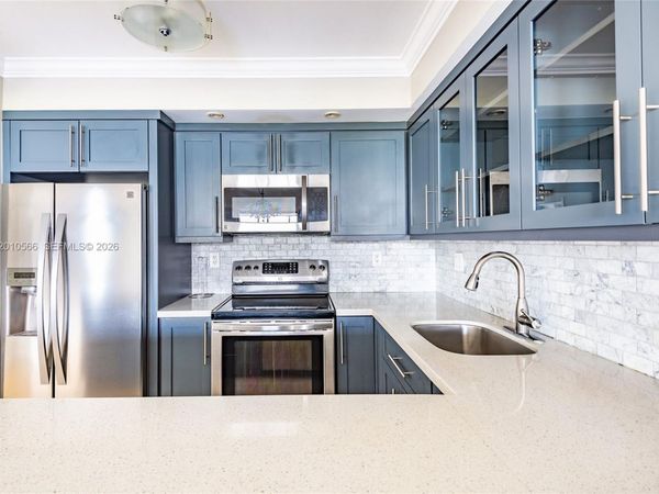 600 Three Islands Blvd , Unit 402, Hallandale Beach, FL 33009