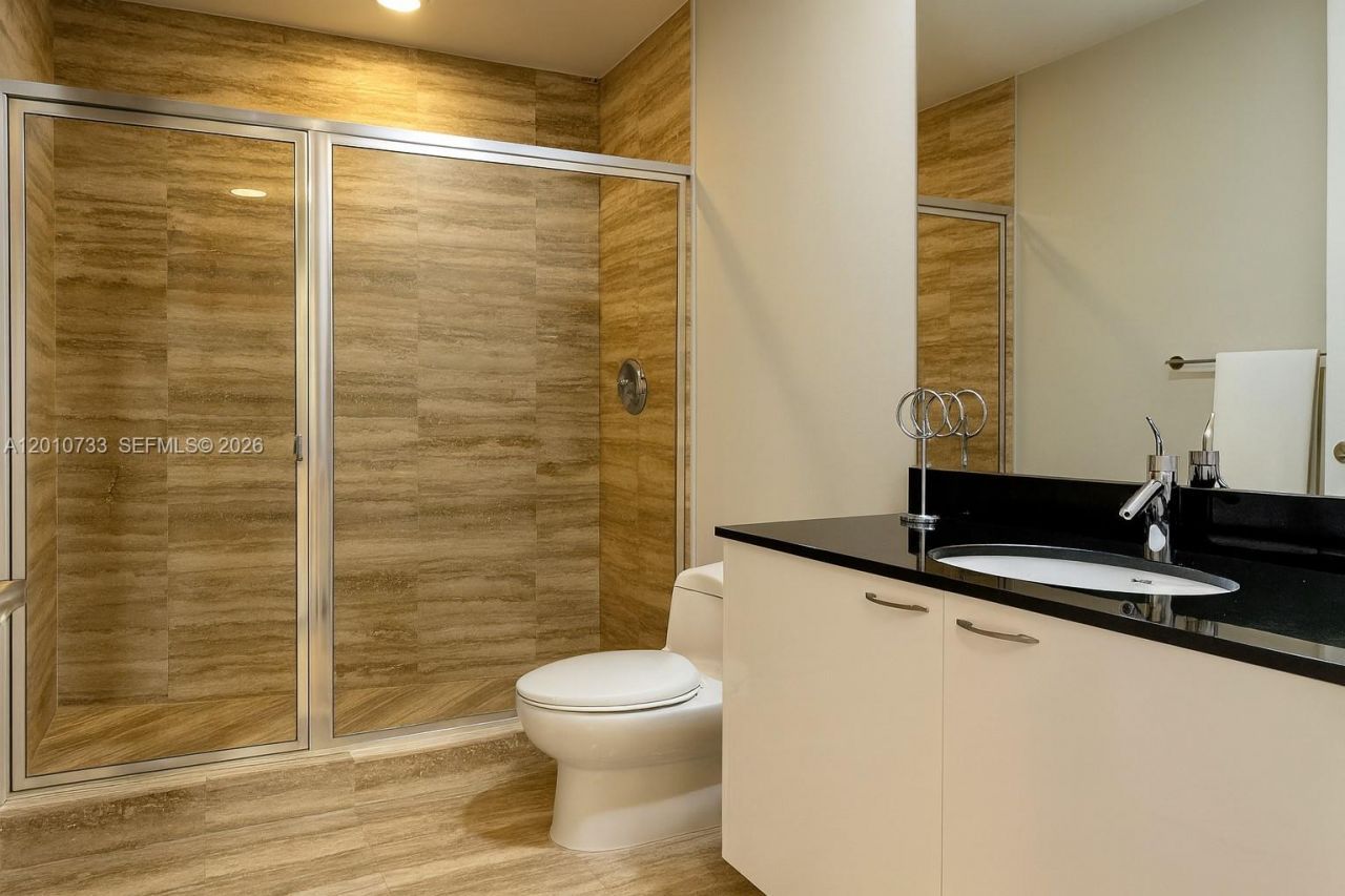15901 Collins Ave, Unit 1203, Sunny Isles Beach, FL 33160 Photo