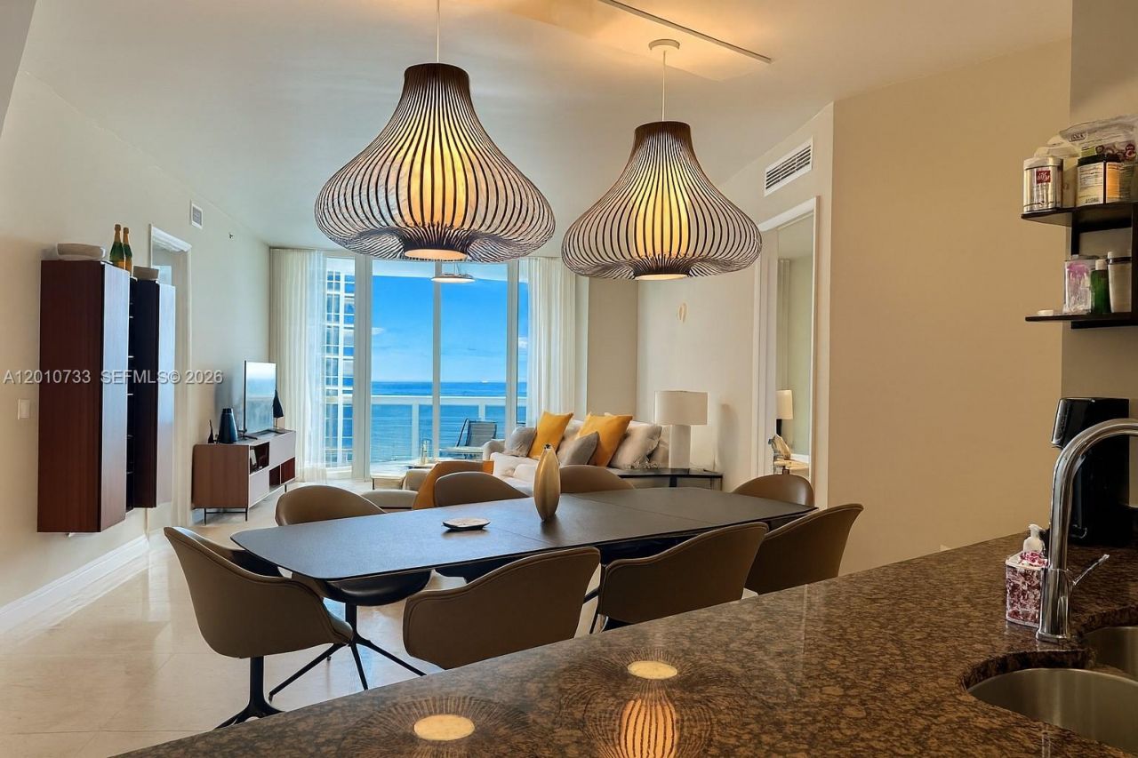 15901 Collins Ave, Unit 1203, Sunny Isles Beach, FL 33160 Photo