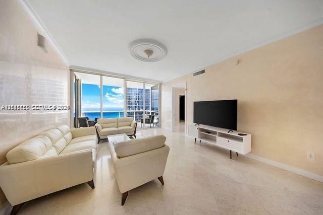18101 Collins Ave , Unit 4702, Sunny Isles Beach, FL 33160 Photo