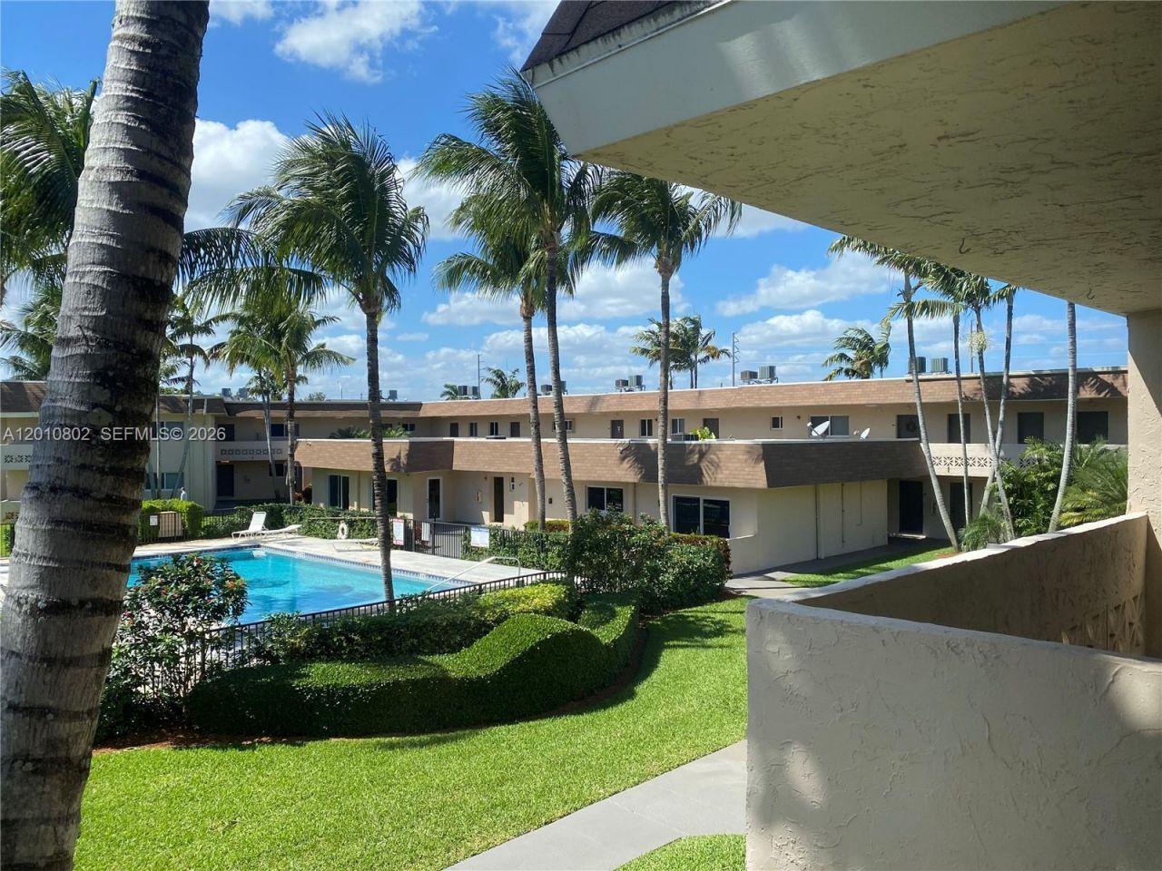 14500 SW 88th Ave , Unit 222, Palmetto Bay, FL 33176 Photo