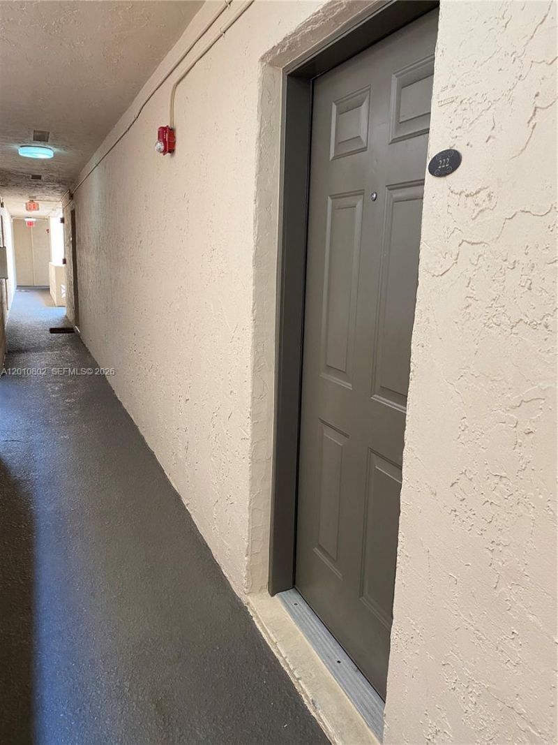 14500 SW 88th Ave , Unit 222, Palmetto Bay, FL 33176 Photo