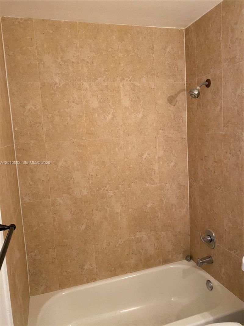 14500 SW 88th Ave , Unit 222, Palmetto Bay, FL 33176 Photo