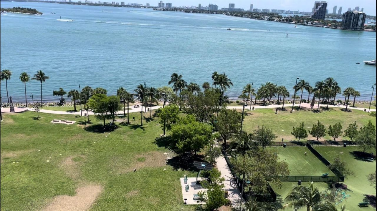 1900 N Bayshore Dr , Unit 3311, Miami, FL 33132 Photo