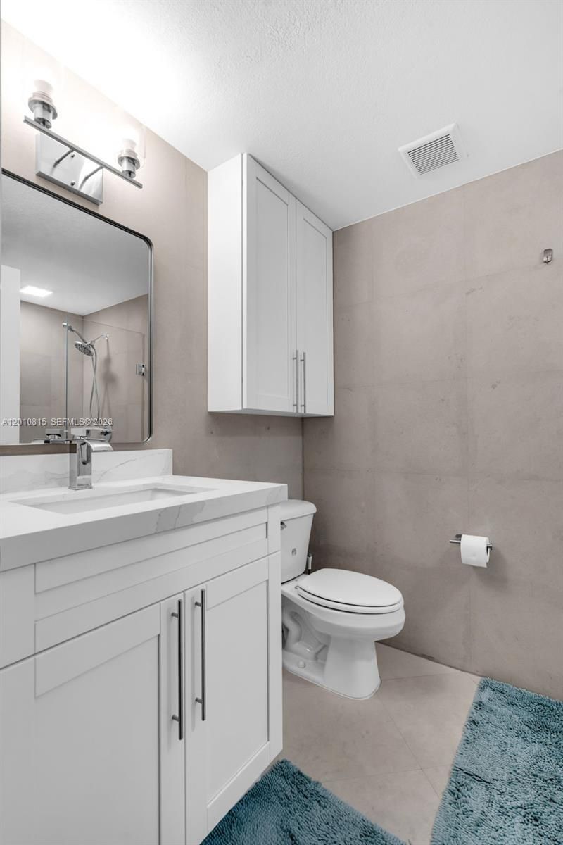 1300 Pennsylvania Ave, Unit 307, Miami Beach, FL 33139 Photo