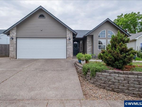 5733 Flairstone Dr SE, Salem, OR 97306