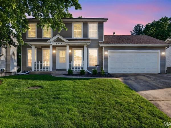 2849 Royallvalley Way, O'Fallon, MO 63368