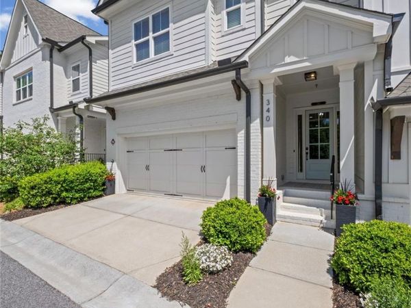 340 Banbury Crossing , Alpharetta, GA 30009