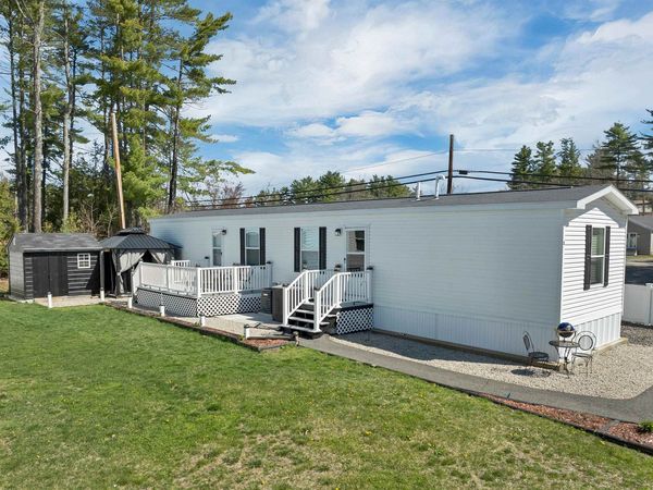 2 Atlas Place, Derry, NH 03038