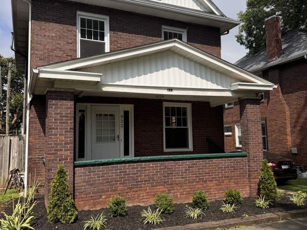 933 7th Street, Huntington, WV 25701