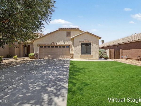 910 S NIELSON Street, Gilbert, AZ 85296