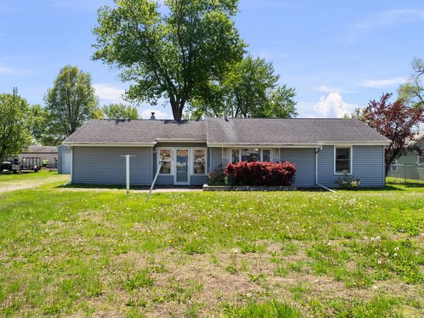 3906 Morton Drive , East Moline, IL 61244