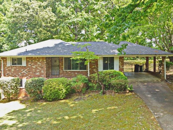 5475 Burgess Drive SW, Mableton, GA 30126