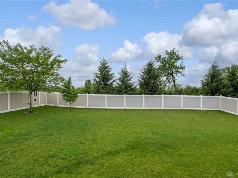 433 Buckingham Place, Beavercreek Township, OH 45385 Photo 39