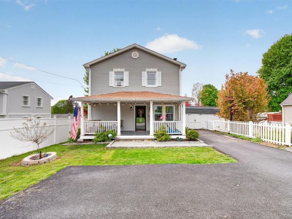 15 Roslyn Road , Carmel, NY 10512