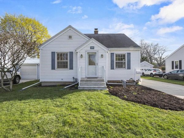 1260 MCCORMICK STREET, Green Bay, WI 54301