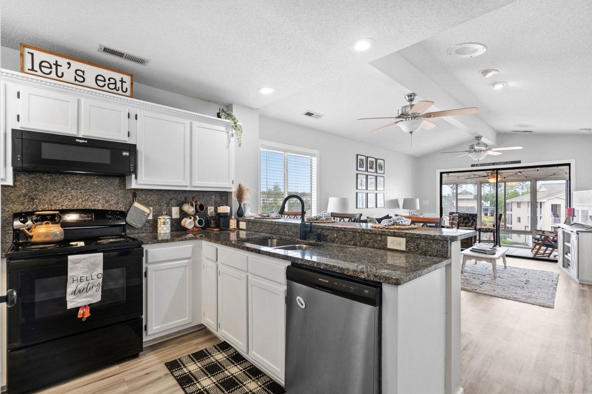 207 Landing Rd.  Photo 11