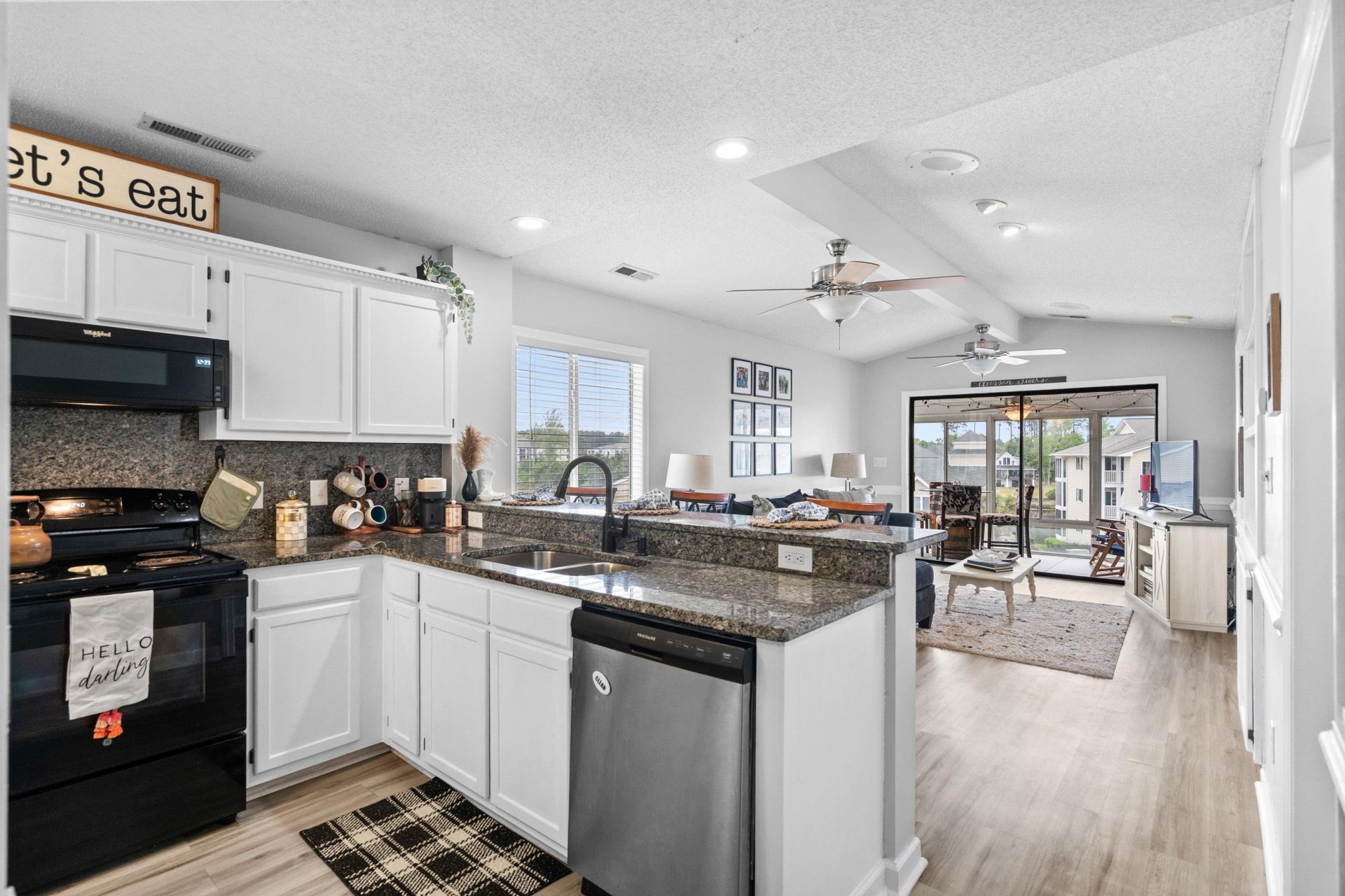 207 Landing Rd.  Photo 15