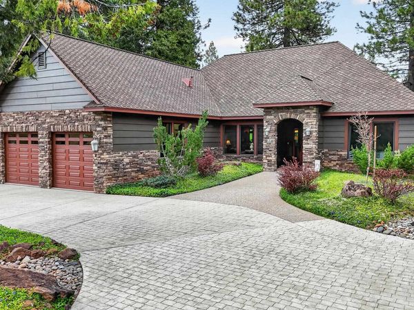 55 Red River Drive, Lake Almanor, CA 96137