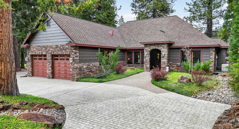 55 Red River Drive, Lake Almanor, CA 96137 Photo