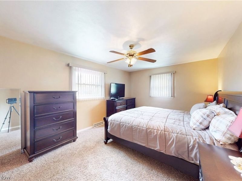 400 Terri Avenue, Steubenville, OH 43952 Photo 42