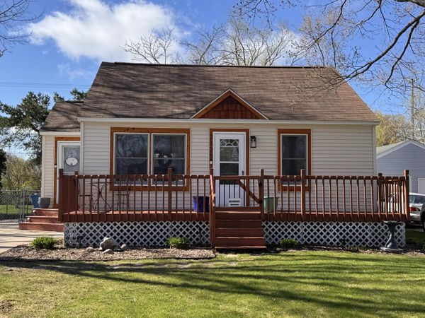 2125 Lawnel Avenue, Norton Shores, MI 49441
