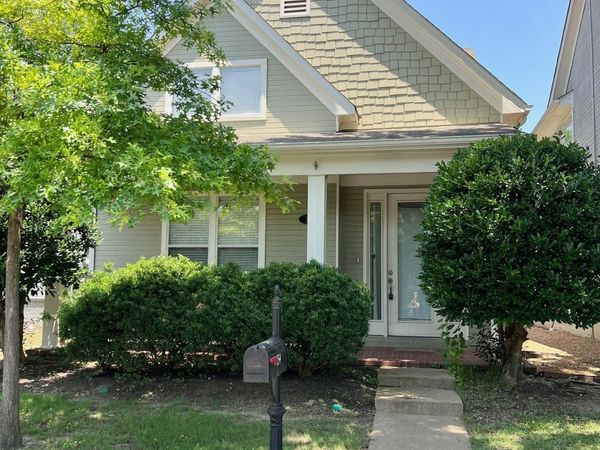 154 ISLAND BLUFF DR, Memphis, TN 38103