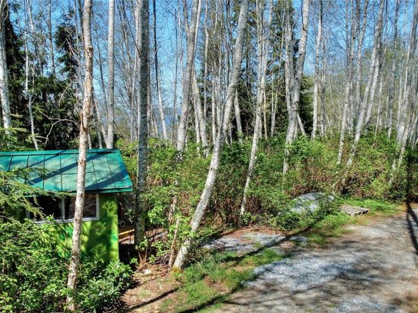1017 Oliview Dr , Hyde Creek, BC V0N 2R0