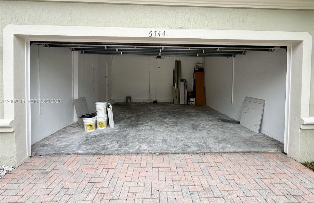 Please Call For Address, Unit 6744, Pembroke Pines, FL 33332 Photo