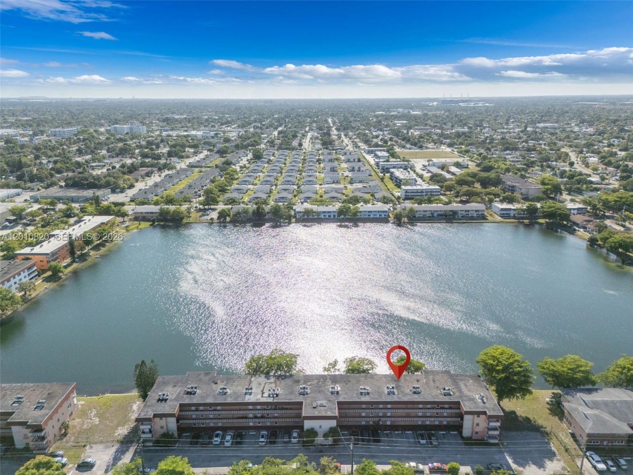 18900 NE 3rd Ct, Unit 520, Miami, FL 33179 Photo