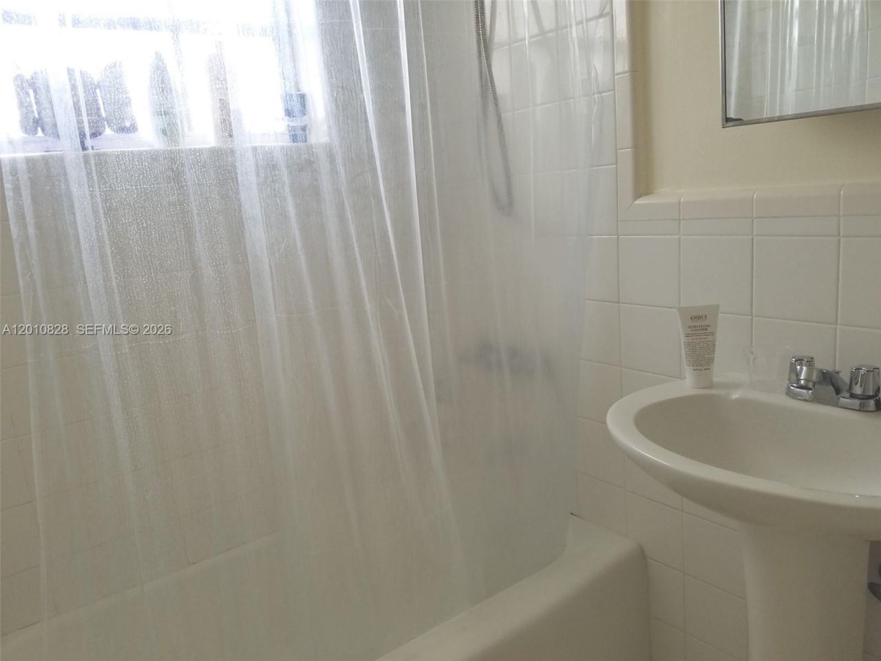 6565 Santona St, Unit B8, Coral Gables, FL 33146 Photo