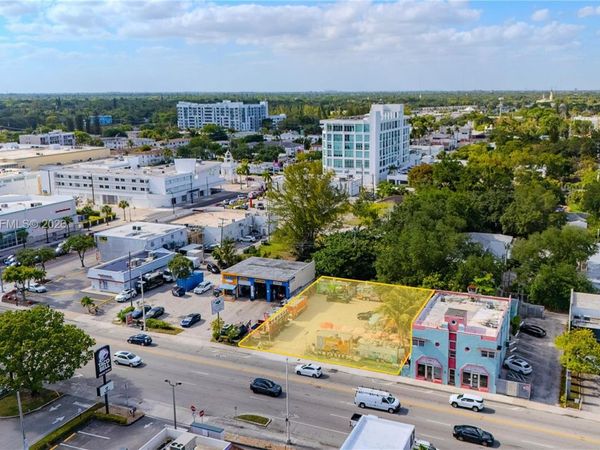 633 NE 79th St , Miami, FL 33138