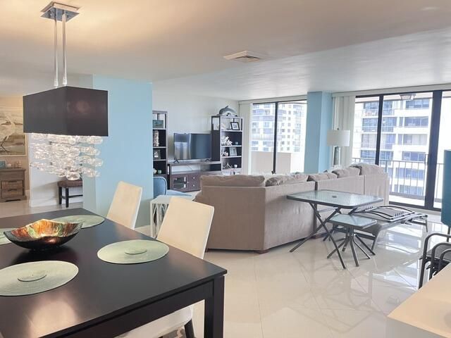 4200 N Ocean Drive, Unit 2-1104, Singer Island, FL 33404 Photo