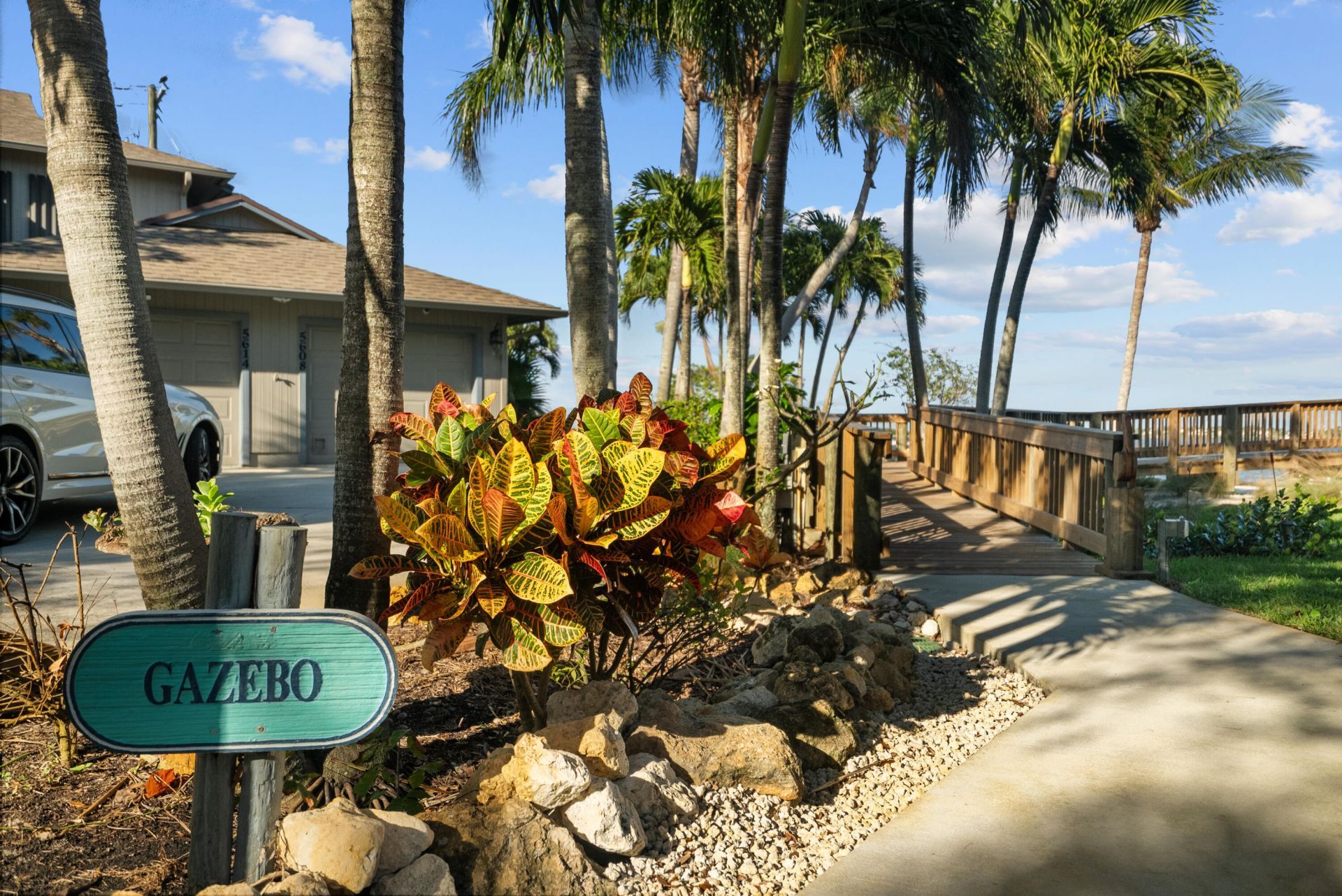 5300 SE Schooner Oaks Way, Stuart, FL 34997 Photo