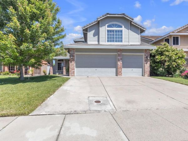 3923 Garmisch Ct, Antelope, CA 95843