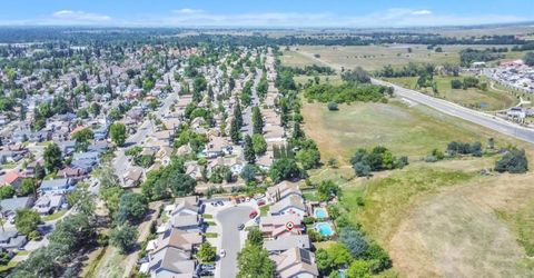 3923 Garmisch Ct, Antelope, CA 95843 Photo