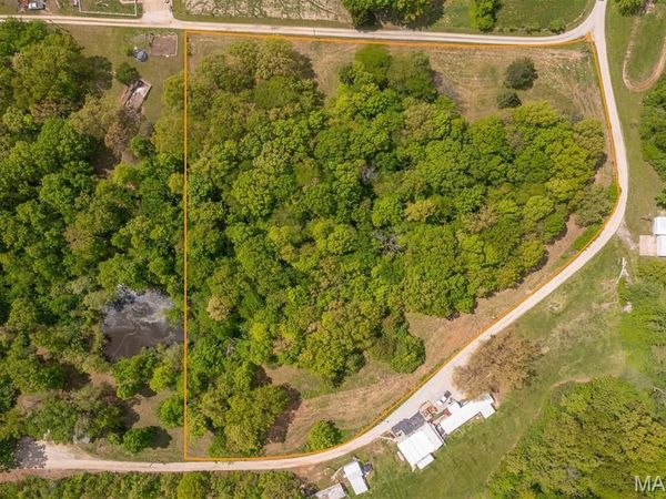 00 W Chilcutt Trail , Elsberry, MO 63343