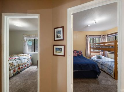 840 Taylor Way, South Lake Tahoe, CA 96150 Photo